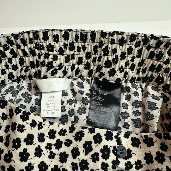 H&M Black and White Midi A-Line Skirt - Picture 8 of 8